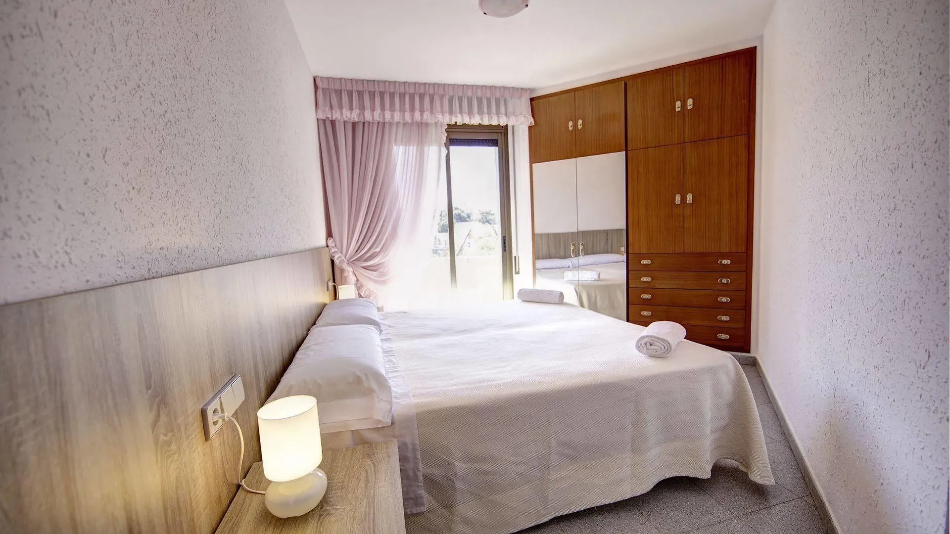 Sono Master Apartments La Garriga